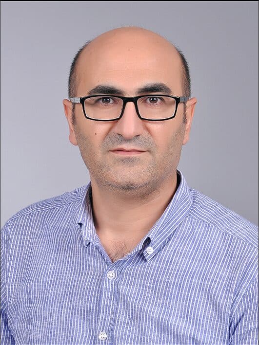 Soner Altıoğlu profil portresi
